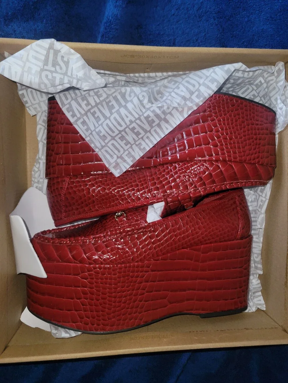 Steve Madden Red Croc-Embossed Slip-On Loafers
